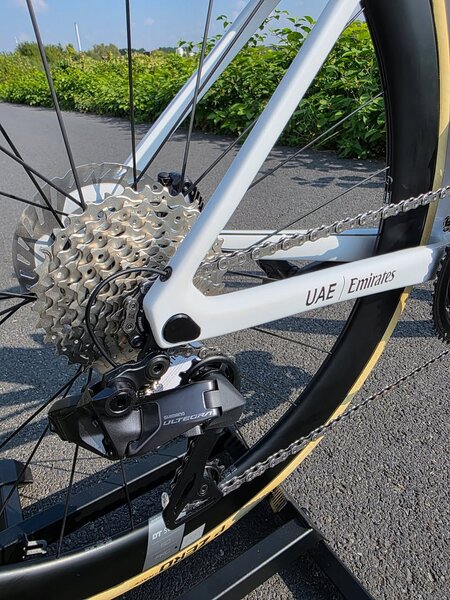 2025 Colnago V4Rs Ultegra Di2