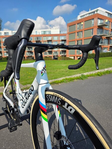 2025 Colnago V4Rs Ultegra Di2